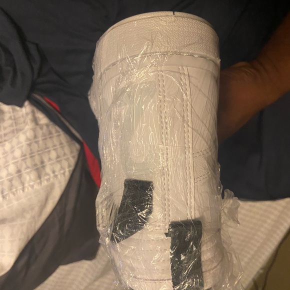 Jordan’s strapped up sz13 - Picture 6 of 8